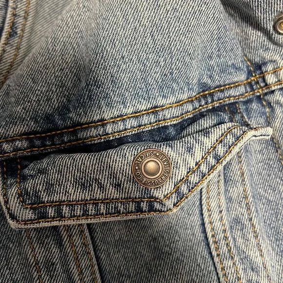 LEVIS SHERPA LINED JACKET - Picture 10 of 14